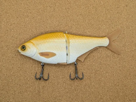phoney frog goldfish swimbait